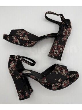 XOXO Retro Cherry Blossom Platform Heels Chunky Black Ankle Strap 9 Whimsigoth
